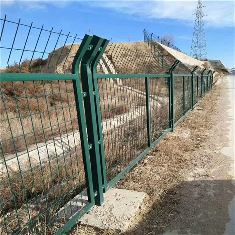 鐵路防護圍欄圖片2 鐵路防護圍欄圖片2